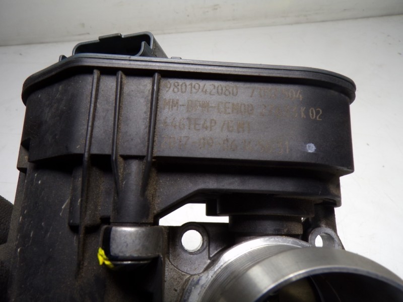 Recambio de caja mariposa para peugeot 5008 1.2 12v e-thp referencia OEM IAM 9801942080 9801942080 