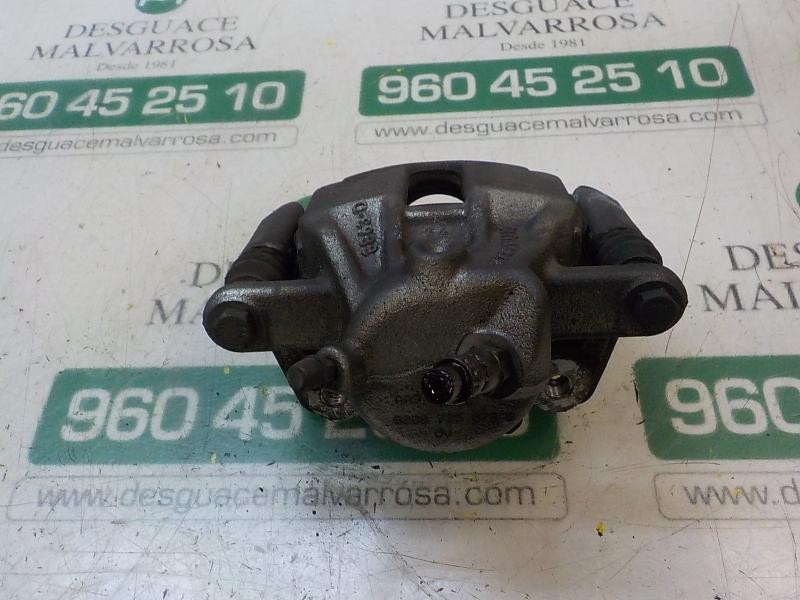 Recambio de pinza freno delantera izquierda para dacia duster basis 4x2 referencia OEM IAM 7701208332  