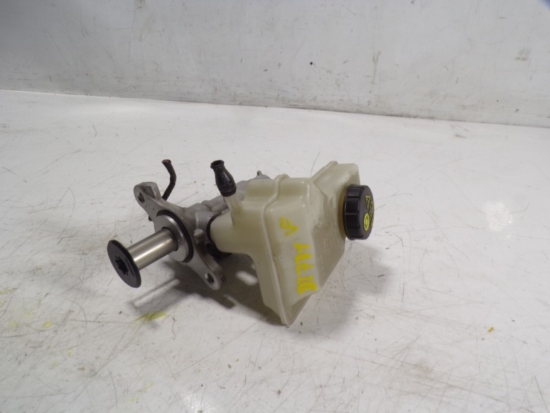 Recambio de bomba freno para volkswagen polo 1.0 tsi referencia OEM IAM 2Q1611019CREP  