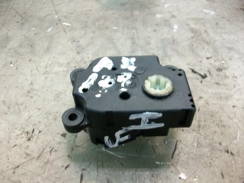 Recambio de motor apertura trampillas climatizador para ford focus c-max (cap) trend (d) referencia OEM IAM   