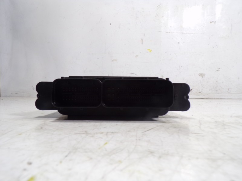 Recambio de centralita motor uce para volkswagen polo 1.0 tsi referencia OEM IAM 04C906026BD2G0 04C907309AT 0261S17501