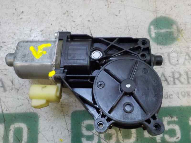 Recambio de motor elevalunas delantero derecho para chevrolet cruze 2.0 diesel cat referencia OEM IAM   