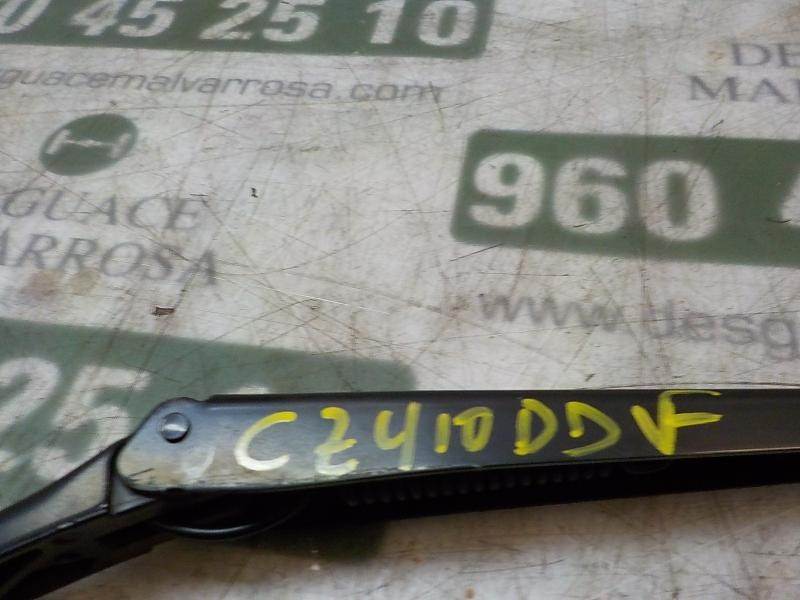 Recambio de brazo limpia delantero derecho para volkswagen golf v berlina (1k1) conceptline (e) referencia OEM IAM   