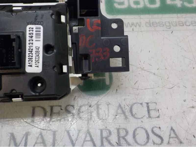 Recambio de pantalla multifuncion para ford focus lim. (cb8) trend referencia OEM IAM 2014481 BM5T18B955BE 