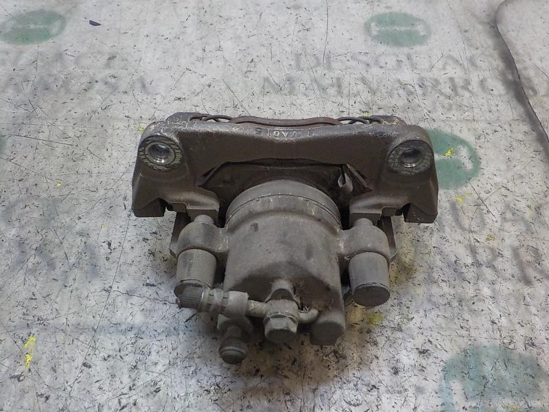 Recambio de pinza freno delantera derecha para toyota yaris 1.4 turbodiesel cat referencia OEM IAM 477300D070  