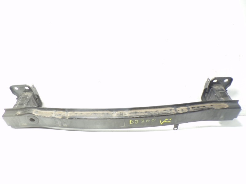 Recambio de refuerzo paragolpes delantero para skoda yeti 1.2 tsi referencia OEM IAM 5L0807109B KA92214010104 