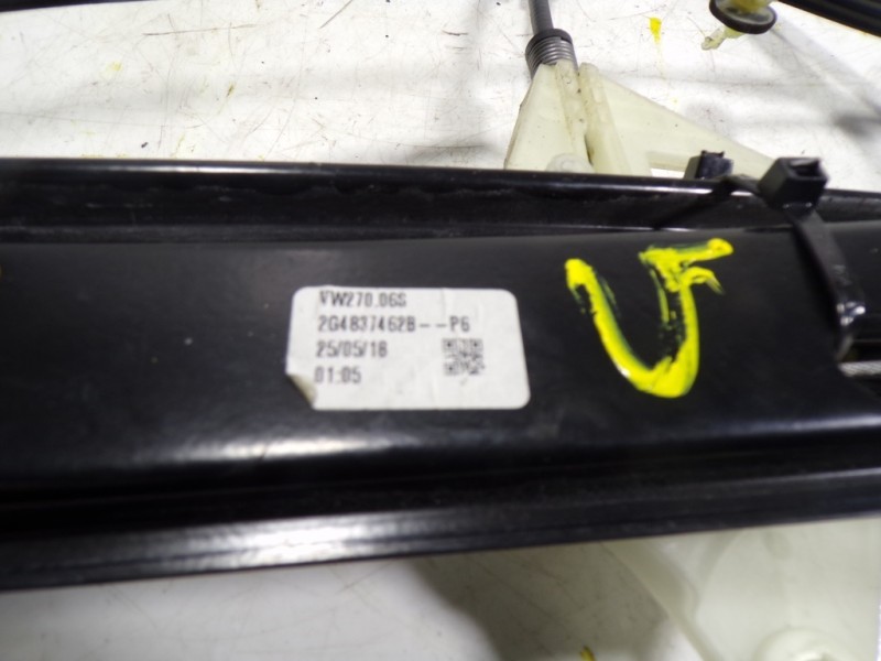 Recambio de elevalunas delantero derecho para volkswagen polo 1.0 tsi referencia OEM IAM 2G4837462B 2G4837462B 