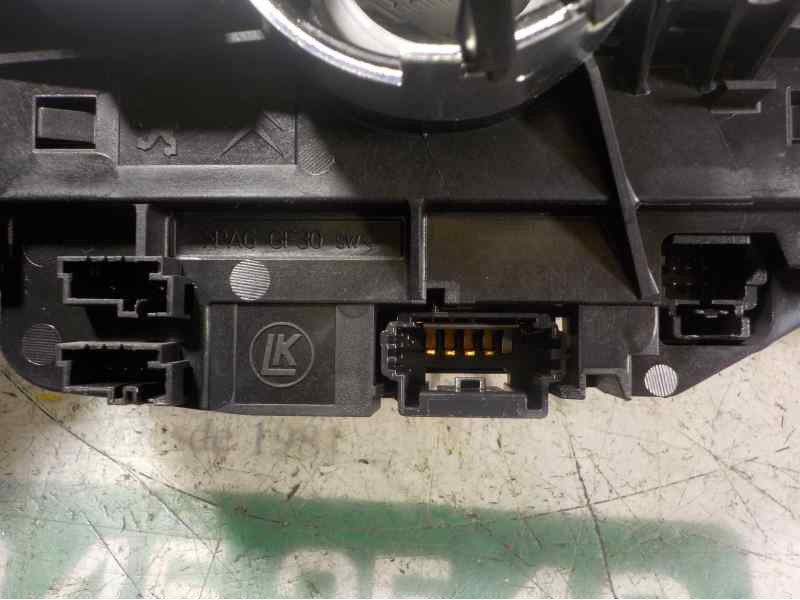 Recambio de mando luces para peugeot 3008 1.6 hdi fap referencia OEM IAM   