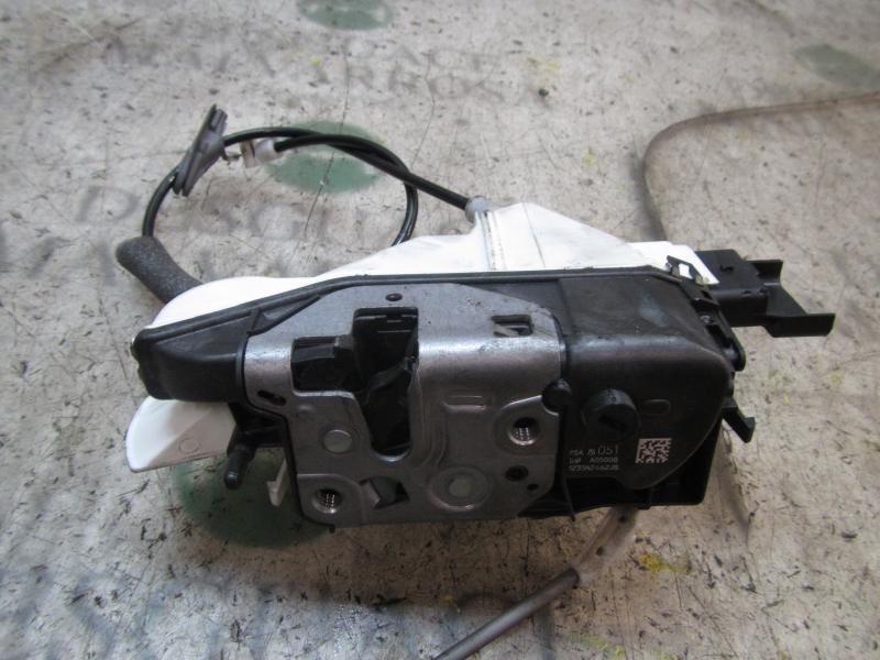 Recambio de cerradura puerta delantera izquierda para citroën c-elysée seduction referencia OEM IAM 9675505180  