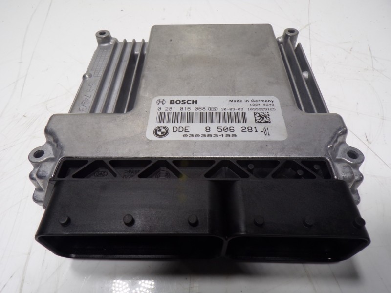 Recambio de centralita motor uce para bmw serie 1 berlina (e81/e87) 116d referencia OEM IAM 13618512588 0281016068 