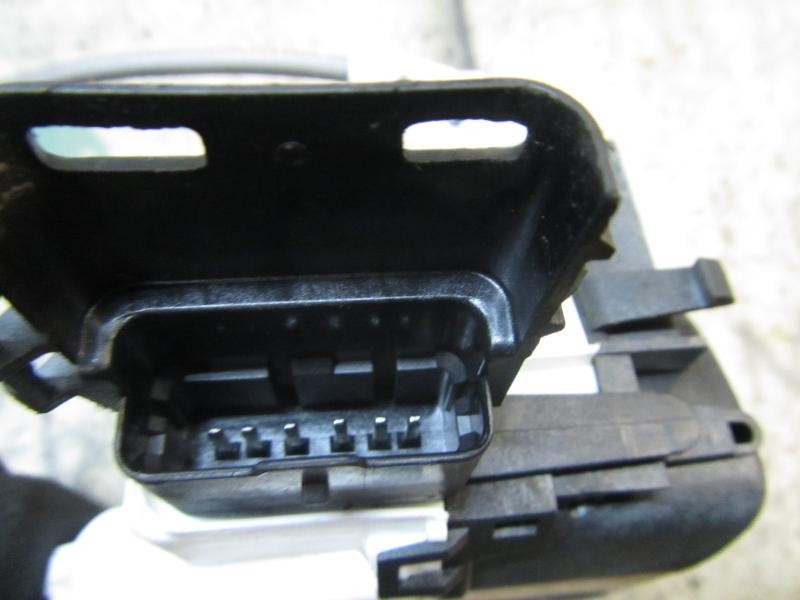 Recambio de cerradura puerta trasera izquierda para citroën c-elysée seduction referencia OEM IAM 9675505380  