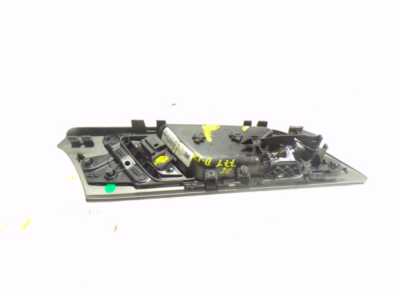 Recambio de maneta interior delantera izquierda para volkswagen polo 1.0 tsi referencia OEM IAM   