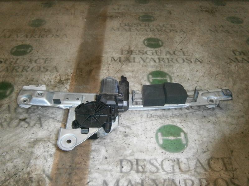 Recambio de elevalunas trasero derecho para renault megane ii classic berlina 1.5 dci diesel referencia OEM IAM   