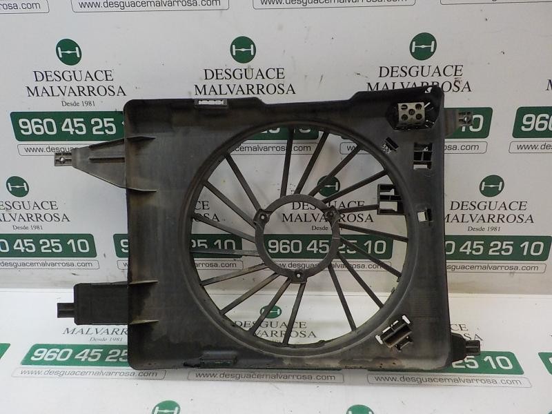 Recambio de canalizador aire para renault megane ii berlina 5p 1.9 dci diesel referencia OEM IAM   