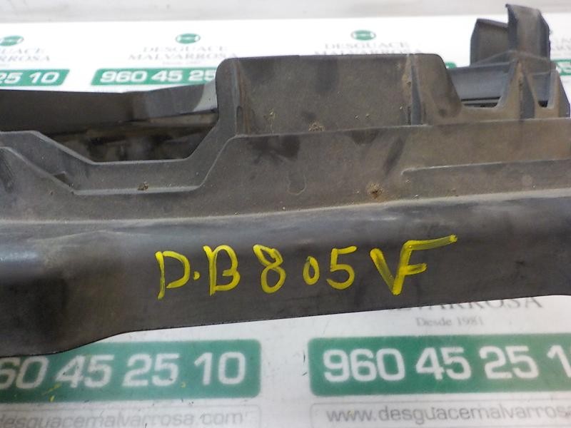 Recambio de canalizador aire para renault megane ii berlina 5p 1.9 dci diesel referencia OEM IAM   