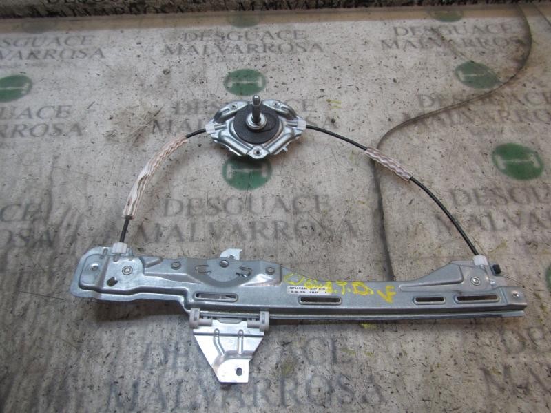 Recambio de elevalunas trasero derecho para citroën c-elysée seduction referencia OEM IAM 9674411580  