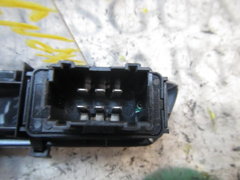 Recambio de mando elevalunas delantero izquierdo para citroën c-elysée seduction referencia OEM IAM   