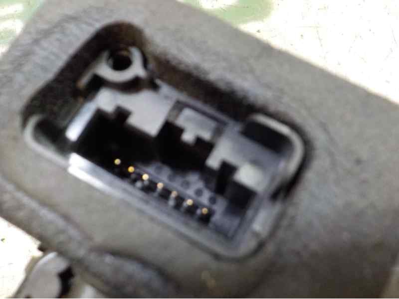 Recambio de cerradura puerta trasera izquierda para skoda fabia 1.0 mpi referencia OEM IAM 5G4839015D 5TA839015E 