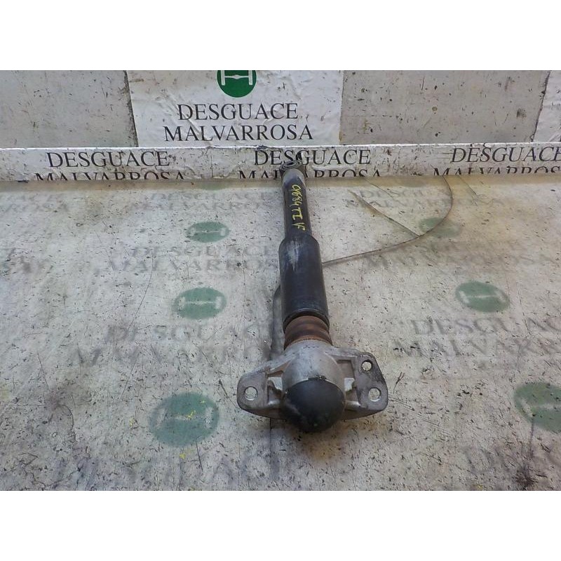 Recambio de amortiguador trasero izquierdo para volkswagen passat berlina (3c2) 2.0 tdi referencia OEM IAM 3C0513049BD  