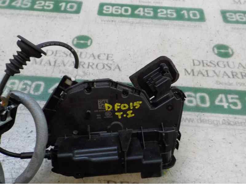 Recambio de cerradura puerta trasera izquierda para skoda fabia 1.0 mpi referencia OEM IAM 5G4839015D 5TA839015E 