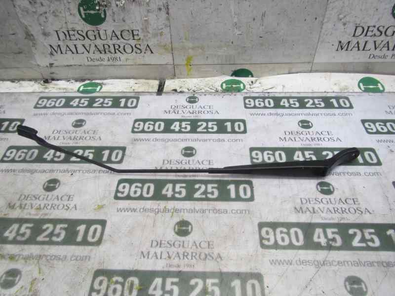 Recambio de brazo limpia delantero derecho para peugeot 208 1.4 hdi fap referencia OEM IAM 1608393380  