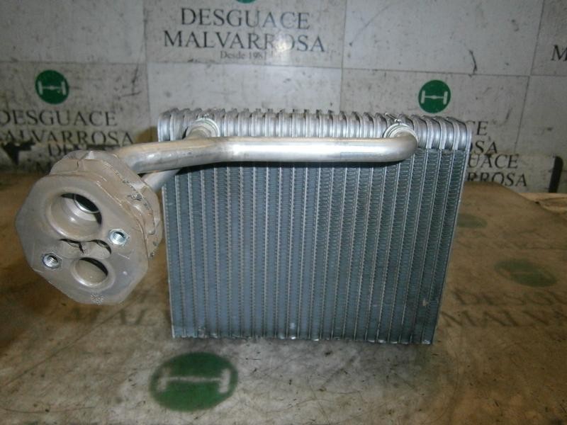 Recambio de evaporador aire acondicionado para renault megane ii classic berlina 1.5 dci diesel referencia OEM IAM   