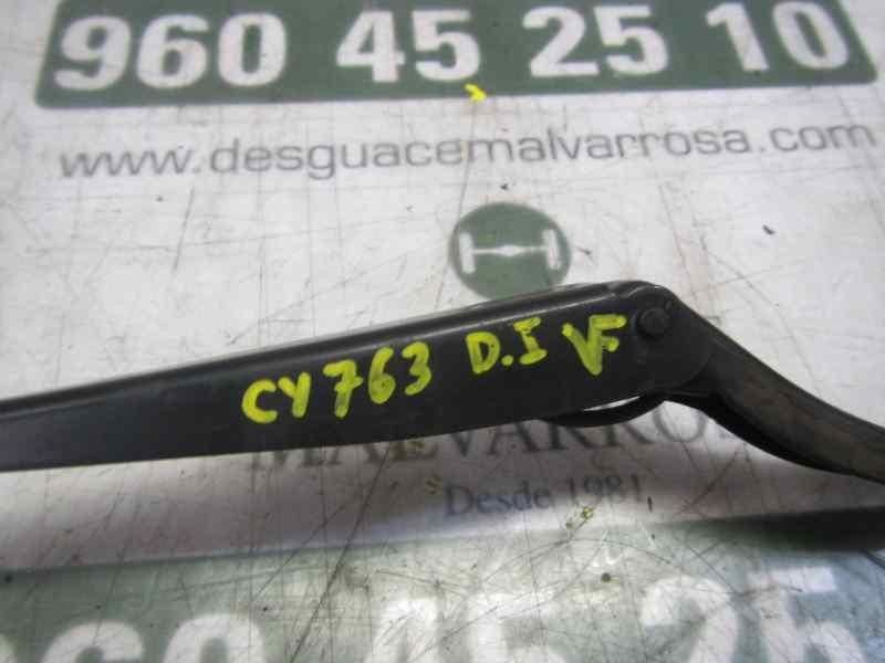 Recambio de brazo limpia delantero izquierdo para peugeot 208 1.4 hdi fap referencia OEM IAM 1608393180  