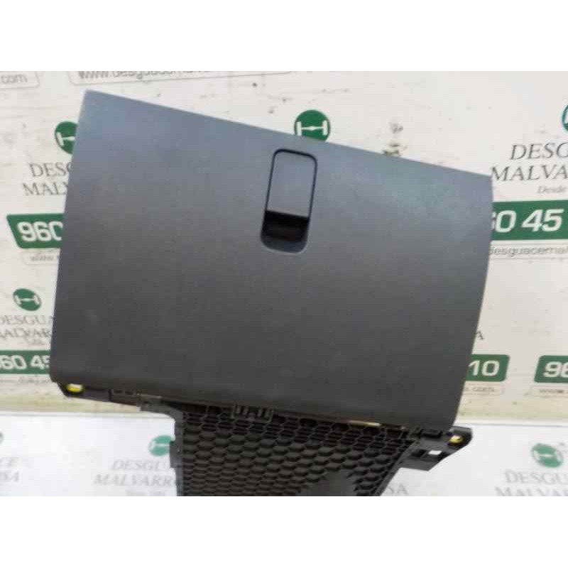 Recambio de guantera para skoda fabia 1.0 mpi referencia OEM IAM 6V1857097N9B9  