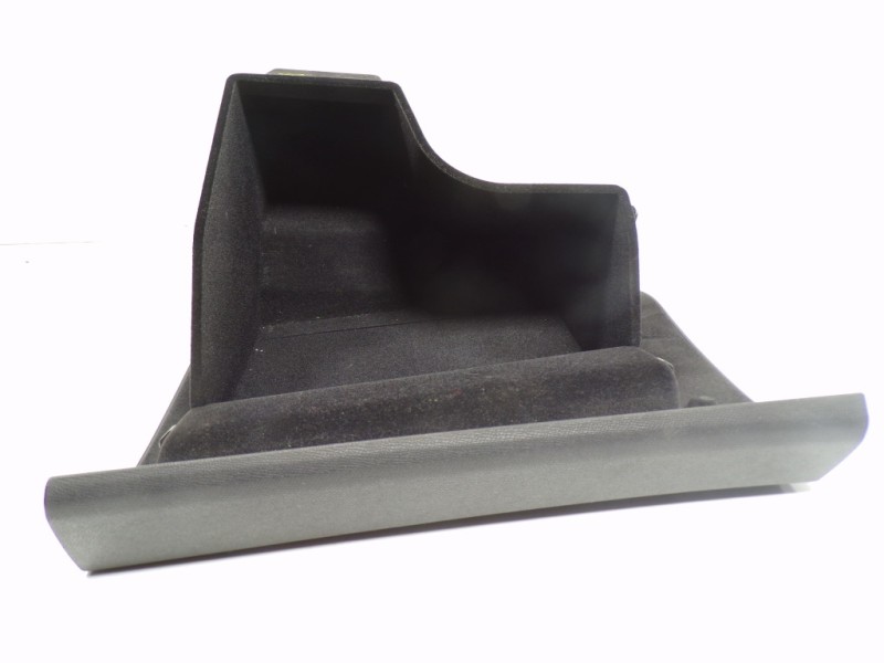 Recambio de guantera para peugeot 5008 1.2 12v e-thp referencia OEM IAM 16180681ZD  