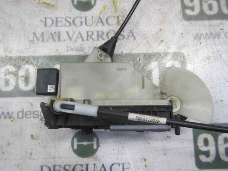 Recambio de cerradura puerta delantera izquierda para peugeot 208 1.4 hdi fap referencia OEM IAM 9688080080  