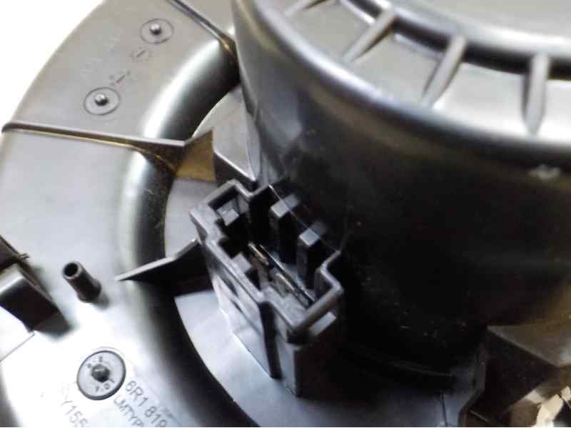 Recambio de motor calefaccion para skoda fabia 1.0 mpi referencia OEM IAM 6R1819015A 6R1819015A 