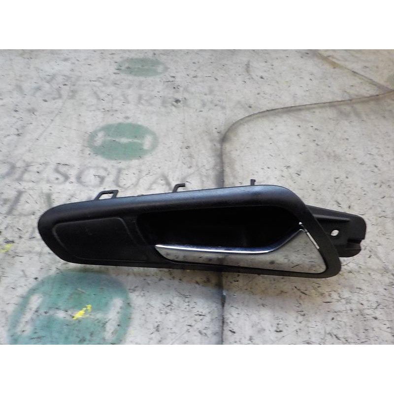 Recambio de maneta interior delantera derecha para volkswagen passat berlina (3c2) 2.0 tdi referencia OEM IAM 3C1837114BTDZ  