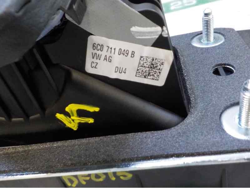 Recambio de palanca cambio para skoda fabia 1.0 mpi referencia OEM IAM 6C0711049B 6C0711049B 
