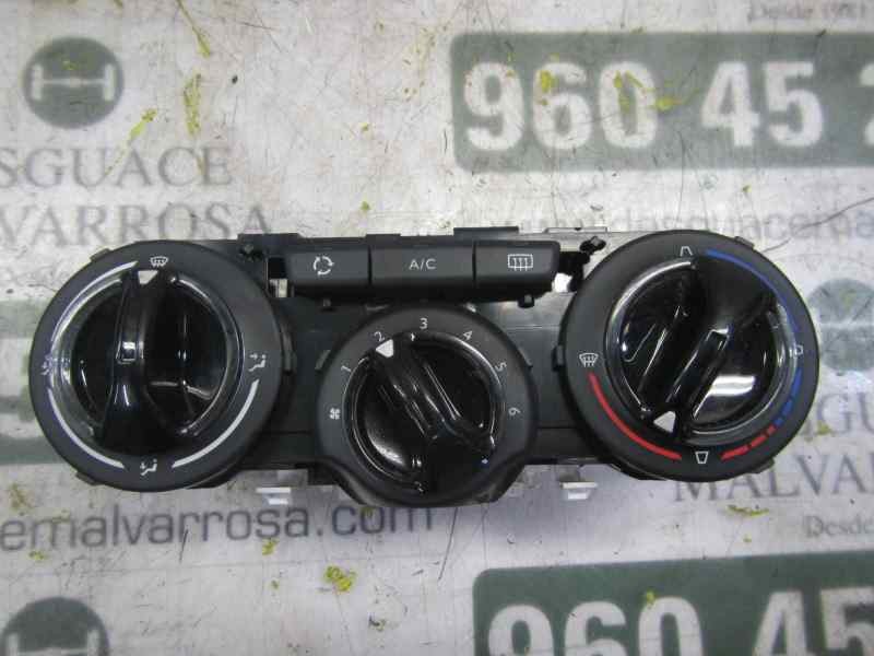 Recambio de mando calefaccion / aire acondicionado para peugeot 208 1.4 hdi fap referencia OEM IAM 9672248380  