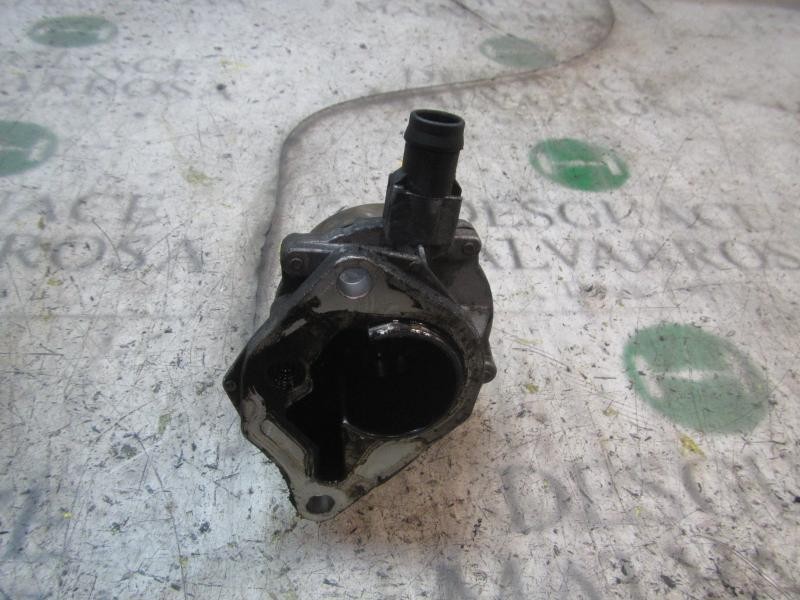 Recambio de depresor freno / bomba vacio para renault scenic ii 1.5 dci diesel referencia OEM IAM   