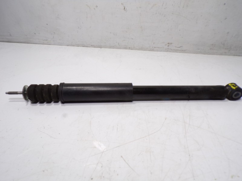 Recambio de amortiguador trasero derecho para dacia sandero 0.9 tce referencia OEM IAM  562103280R 