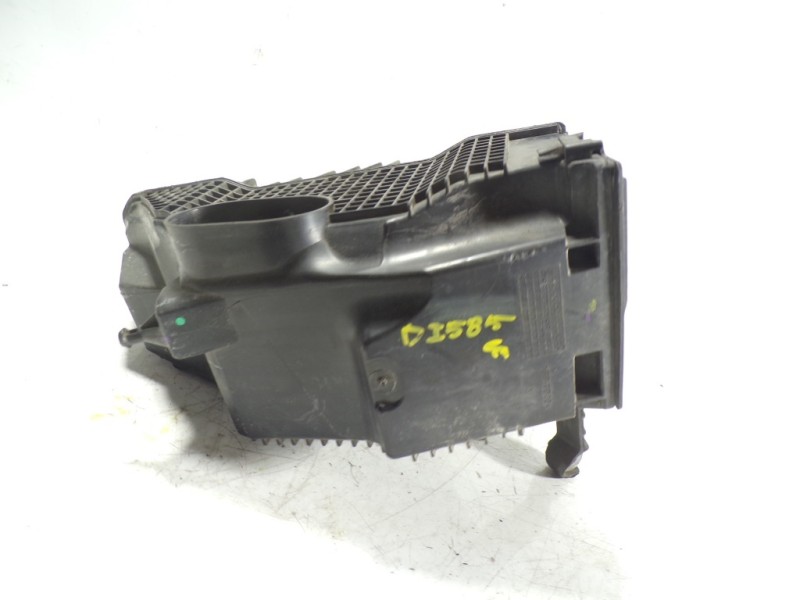 Recambio de filtro aire para dacia duster 1.5 dci diesel fap cat referencia OEM IAM 165008308R  