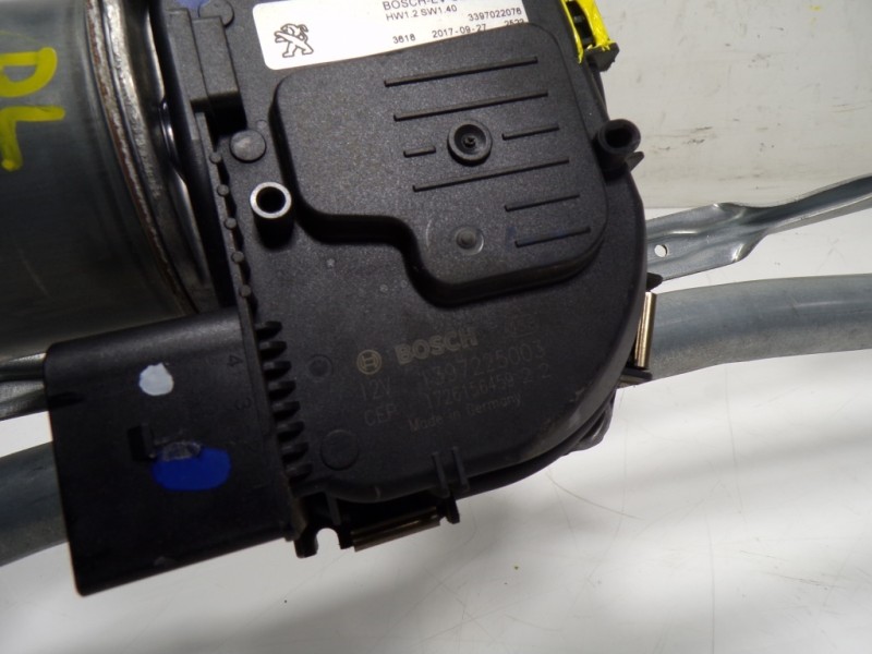 Recambio de motor limpia delantero para peugeot 5008 1.2 12v e-thp referencia OEM IAM 9810989580 1397225003 