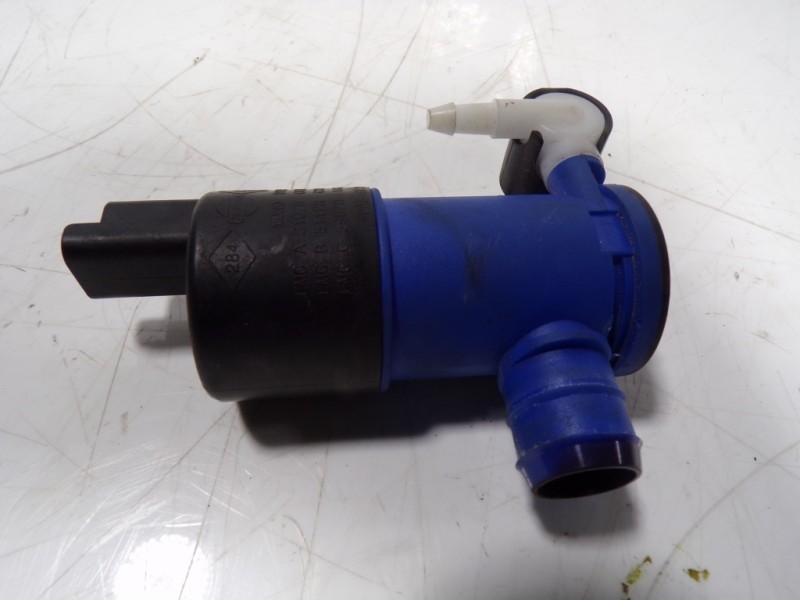 Recambio de bomba limpia para dacia sandero 0.9 tce referencia OEM IAM  9825893480 