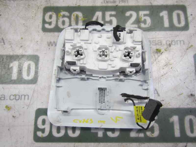 Recambio de piloto interior para peugeot 208 1.4 hdi fap referencia OEM IAM 96754056PR  