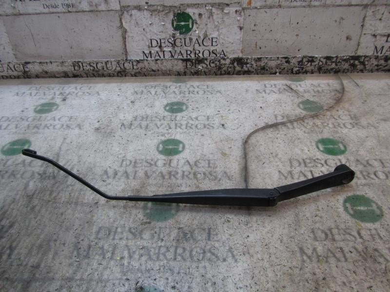 Recambio de brazo limpia delantero derecho para chevrolet cruze ls referencia OEM IAM   