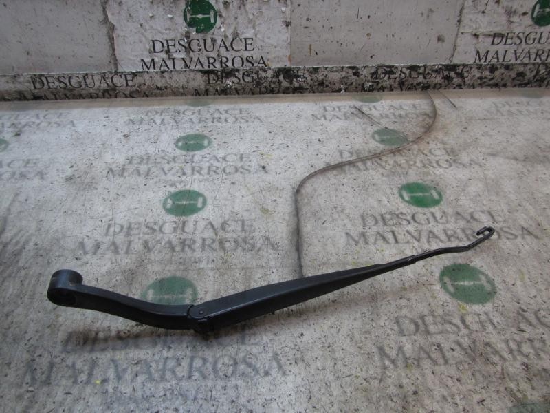 Recambio de brazo limpia delantero izquierdo para chevrolet cruze ls referencia OEM IAM   