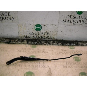 BRAZO LIMPIA DELANTERO DERECHO 