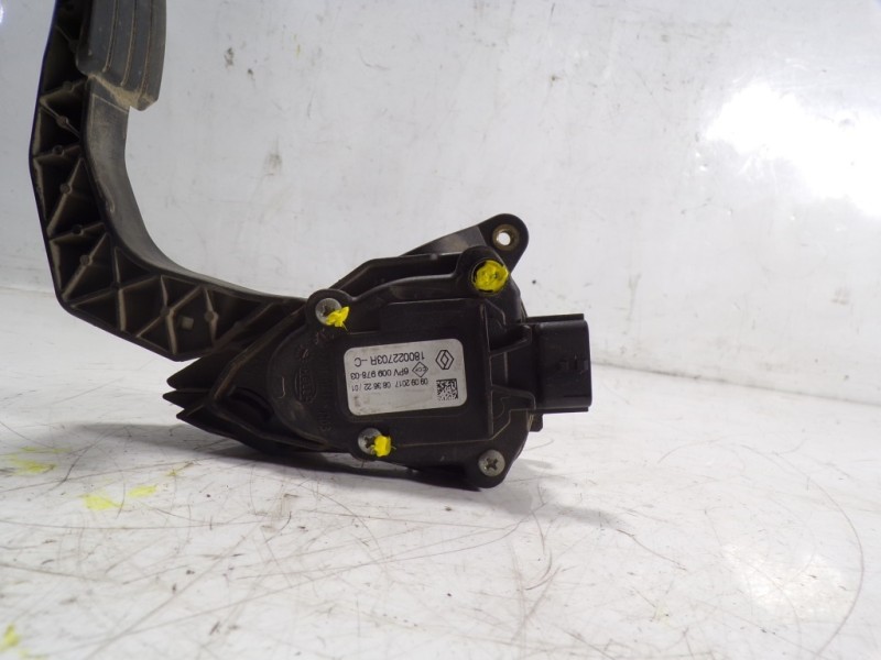 Recambio de potenciometro pedal para dacia duster 1.5 dci diesel fap cat referencia OEM IAM 180026342R 180022703R 6PV00997803