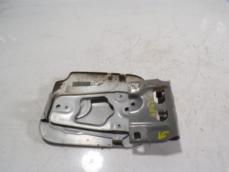 Recambio de tapa combustible para dacia duster 1.5 dci diesel fap cat referencia OEM IAM 788304650R  