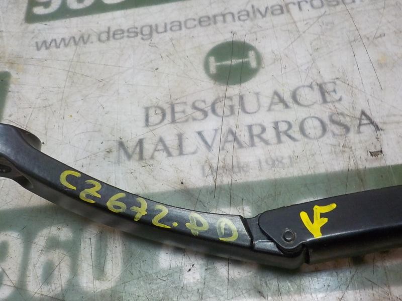 Recambio de brazo limpia delantero derecho para dacia dokker 1.5 dci diesel fap cat referencia OEM IAM 288860926R  