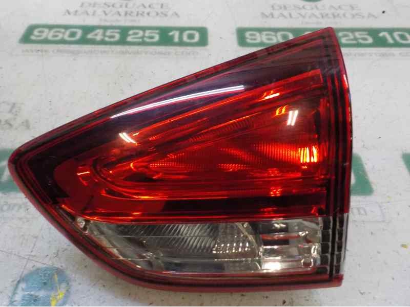 Recambio de piloto trasero derecho interior para renault clio iv grandtour 1.2 16v referencia OEM IAM   