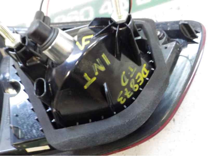 Recambio de piloto trasero derecho interior para renault clio iv grandtour 1.2 16v referencia OEM IAM   