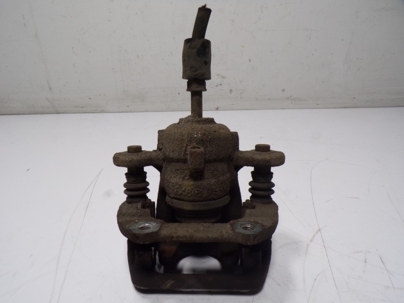 Recambio de pinza freno trasera izquierda para bmw serie 1 berlina (e81/e87) 116d referencia OEM IAM 34216776377  