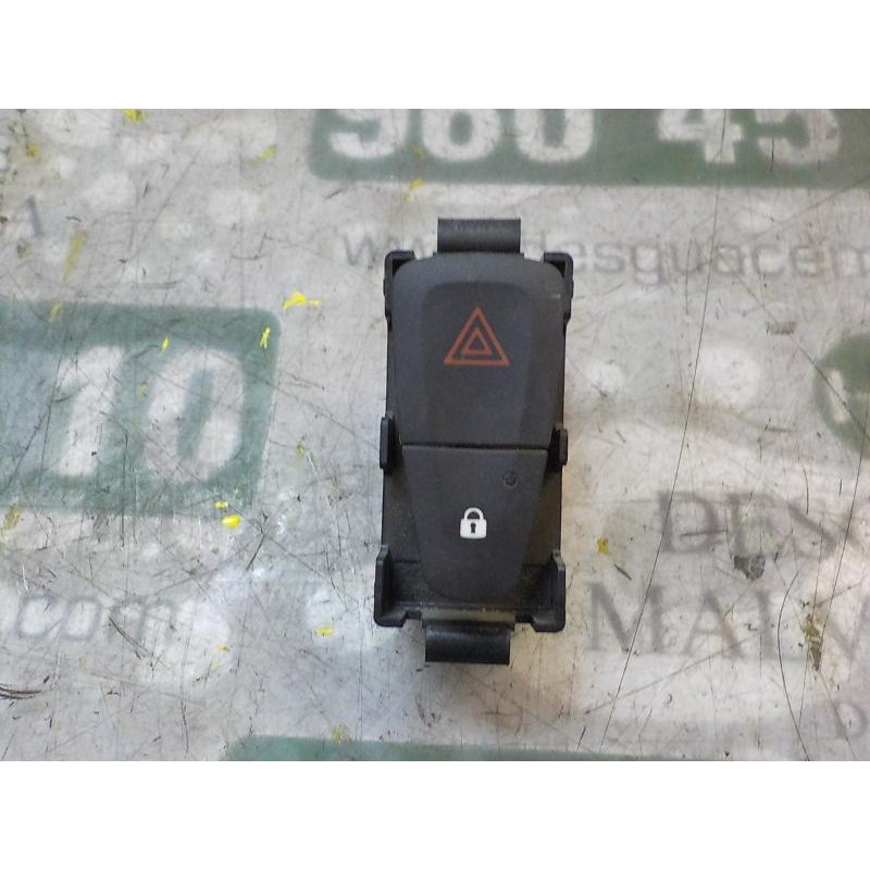 Recambio de warning para dacia dokker 1.5 dci diesel fap cat referencia OEM IAM 252905668R  